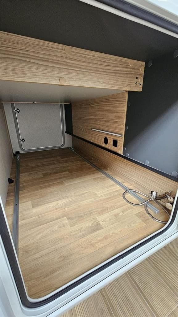 Foto 11 PILOTE P740 FC EVIDENCE CAMA ISLA EN ASTURIAS