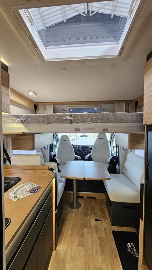 Foto 7 PILOTE P740 FC EVIDENCE CAMA ISLA EN ASTURIAS