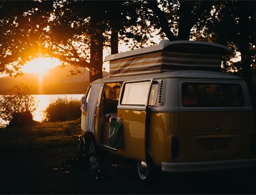 Razones por las qué comprar una furgoneta camper