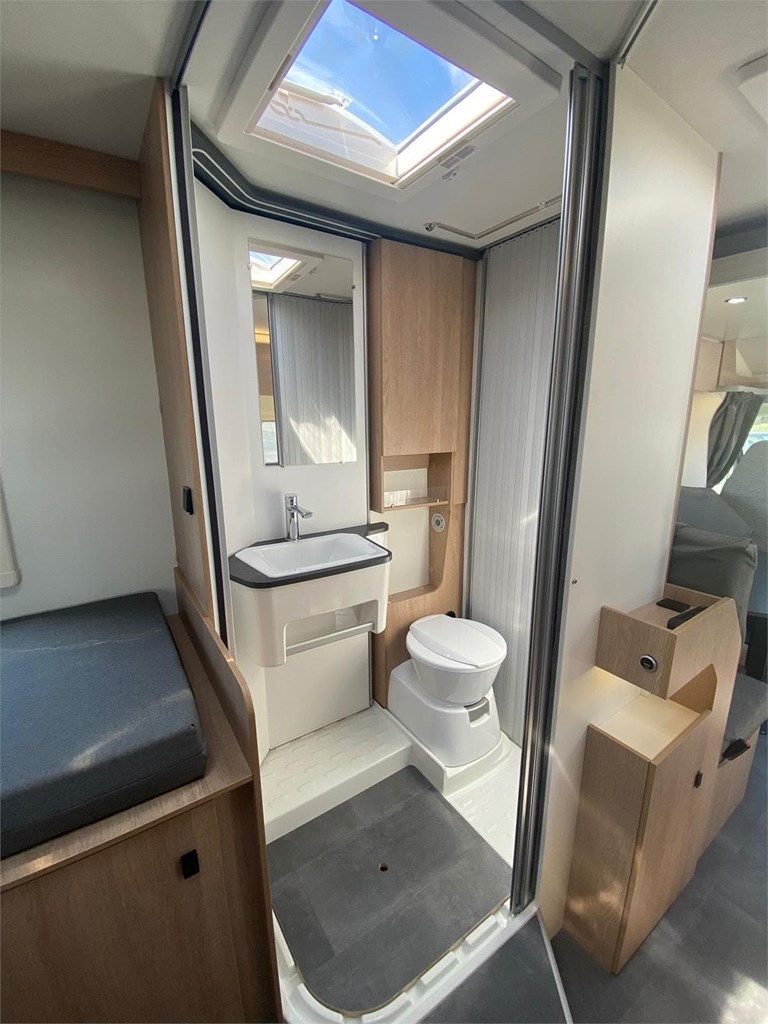 Foto 9 RE ESTRENO AUTOCARAVANA JOA 75T BY PILOTE - EN ASTURIAS -