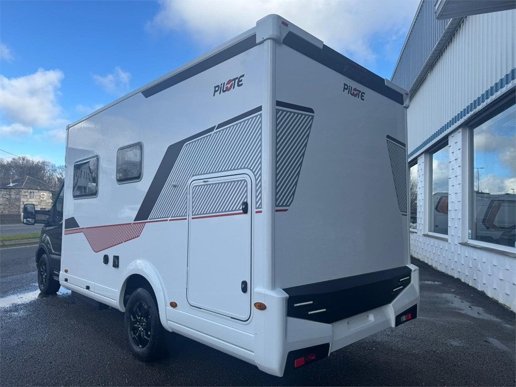 Foto 12 RESERVA YA PILOTE ATLAS A650D 