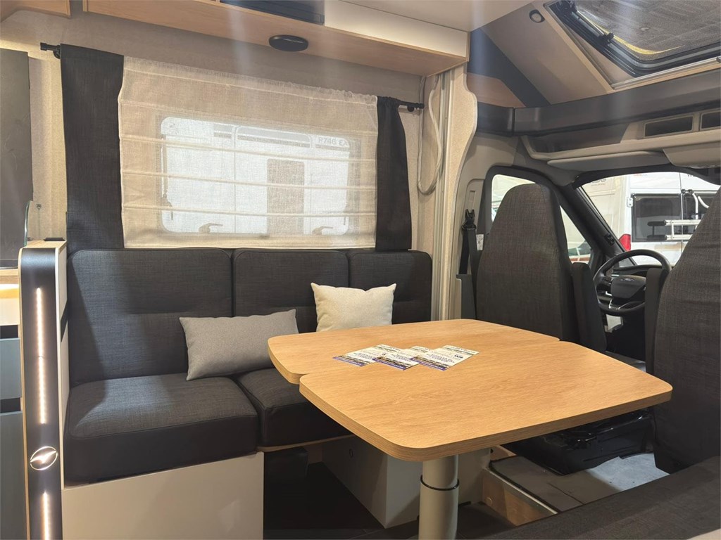 Foto 3 RESERVA YA PILOTE ATLAS A650D 