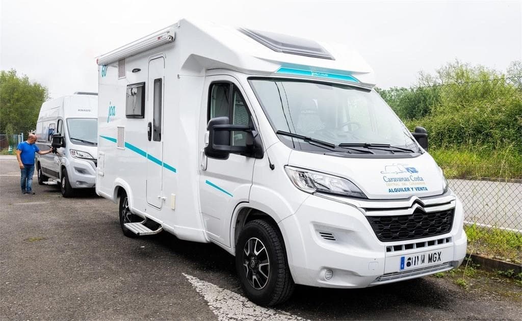 Foto 1 SEMINUEVA AUTOCARAVANA JOA CAMP 60F  OCASION 2023 