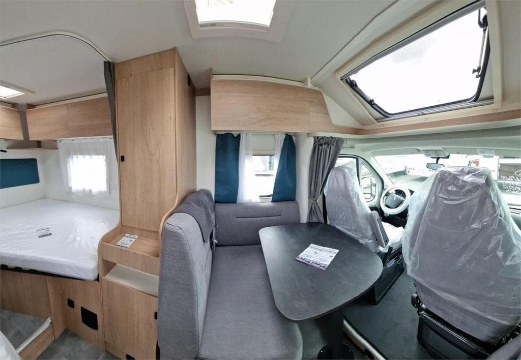 Foto 3 SEMINUEVA AUTOCARAVANA JOA CAMP 60F  OCASION 2023 