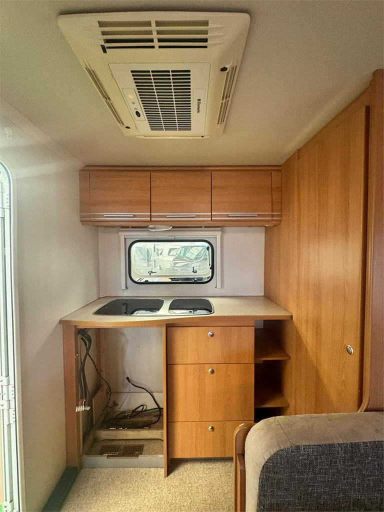Foto 5 STERCKEMAN STARLETT CONFORT 450CP CAMA ISLA