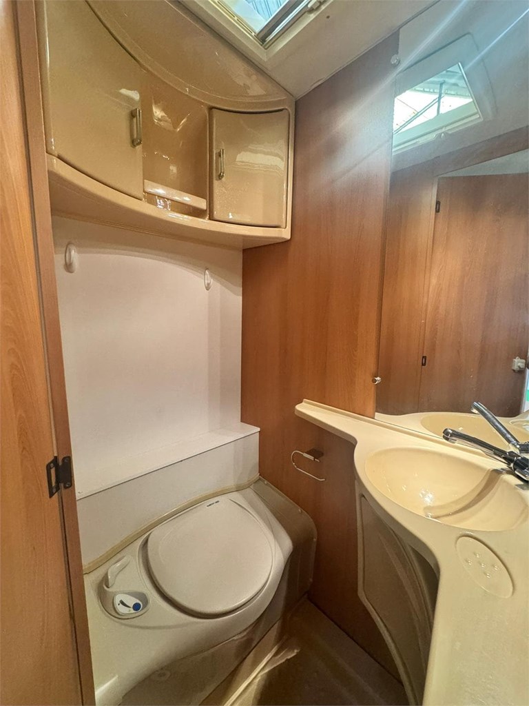 Foto 8 STERCKEMAN STARLETT CONFORT 450CP CAMA ISLA