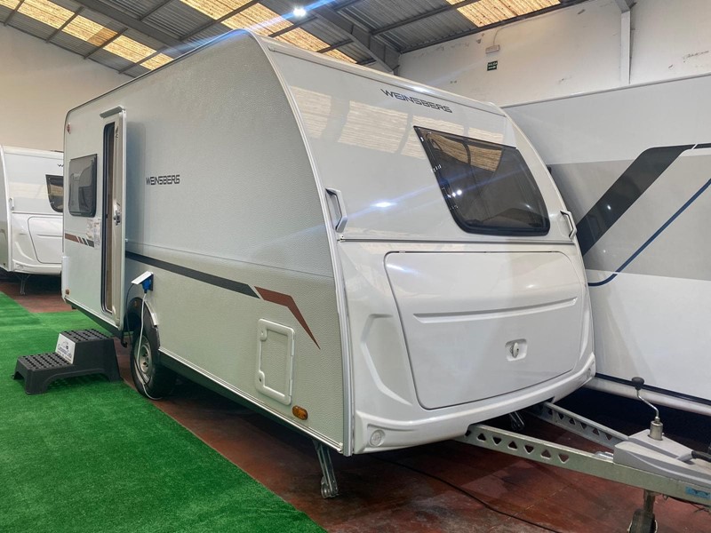 ¡ULTIMA UNIDAD DISPONIBLE PARA ENTREGA INMEDIATA! WEINSBERG CARACITO 450 FU BY KNAUS - 2022 - 