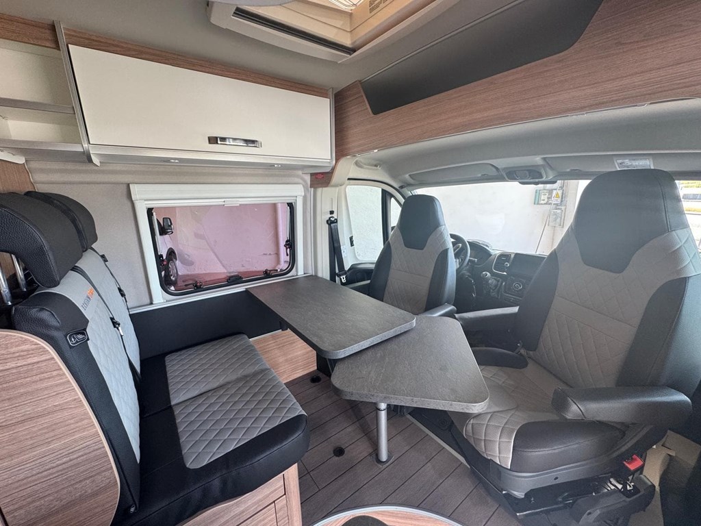 Foto 7 WEINSBERG CARABUS 600 MQ EDITION FIRE 