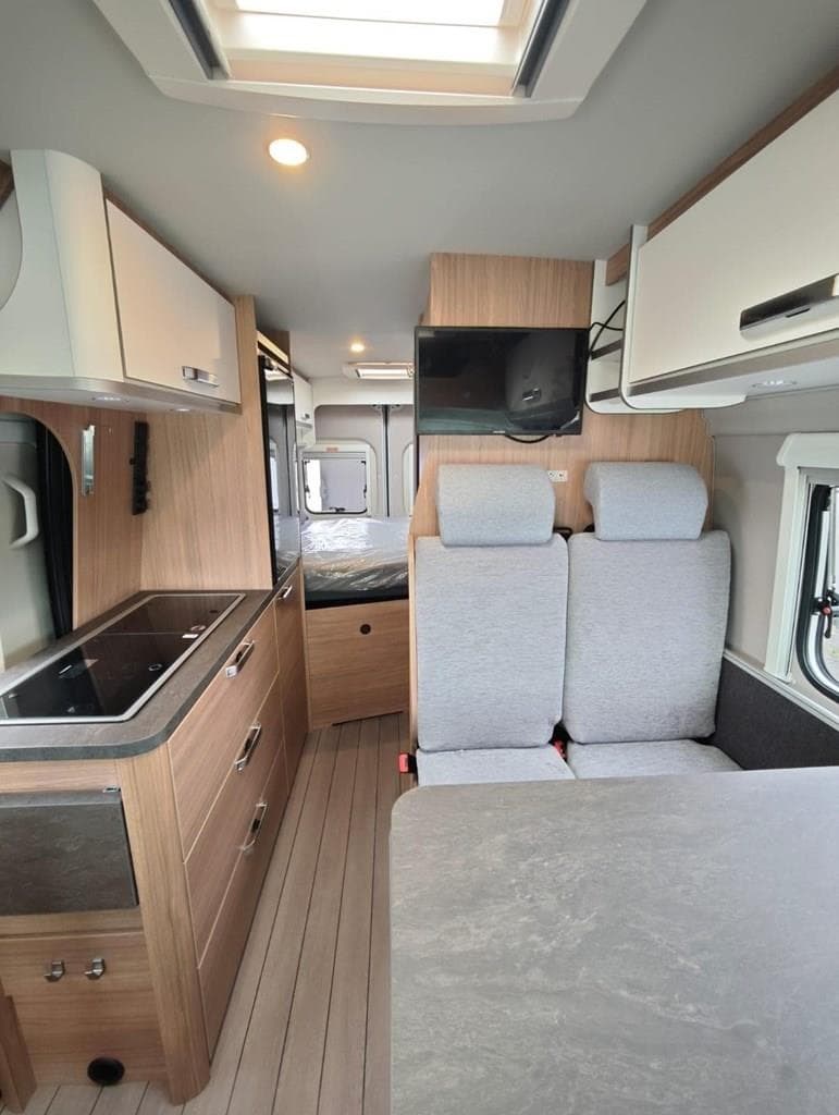 Foto 3 WEINSBERG CARABUS 600 MQ SEMINUEVA [VENDIDA]