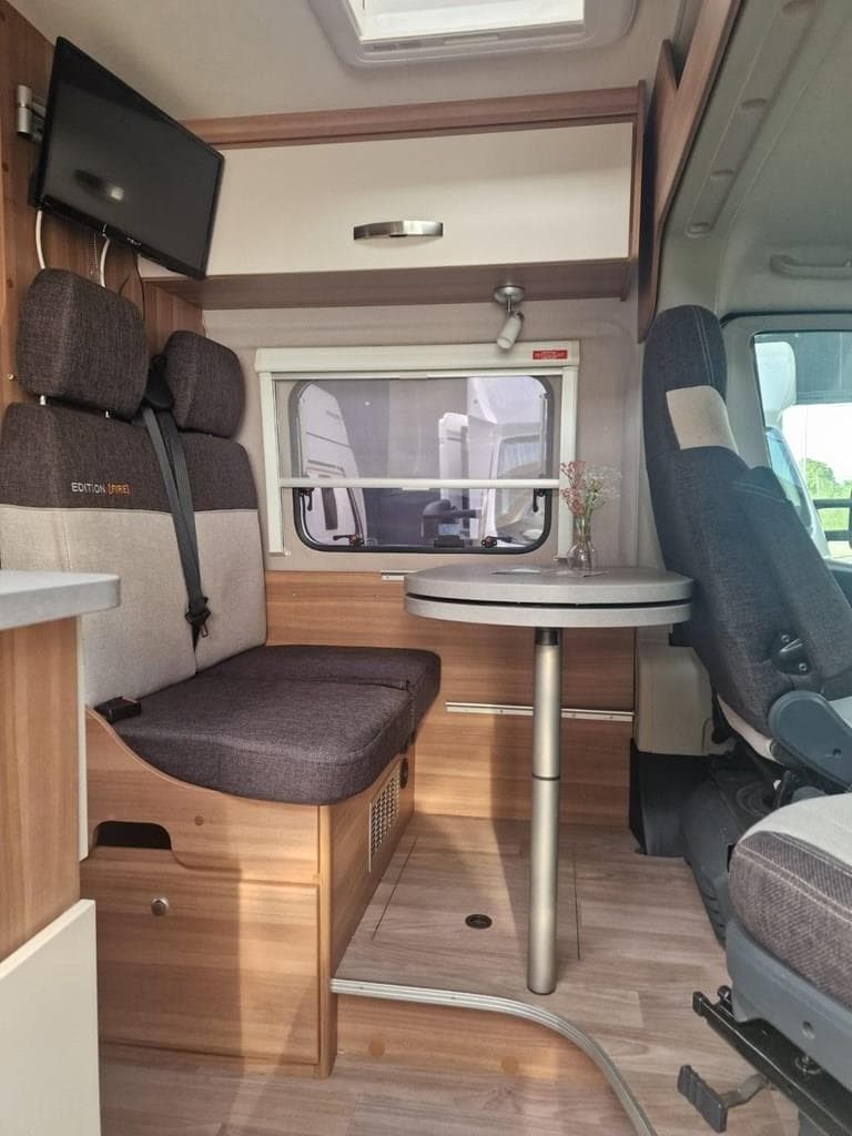 Foto 4  WEINSBERG CARABUS 600K EN ASTURIAS 