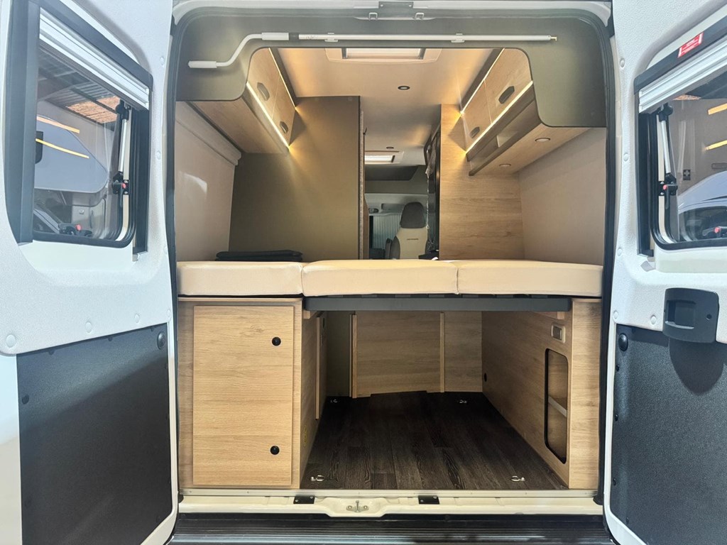 Foto 10 WEINSBERG CARABUS 600MQ EDITION FIRE 2027