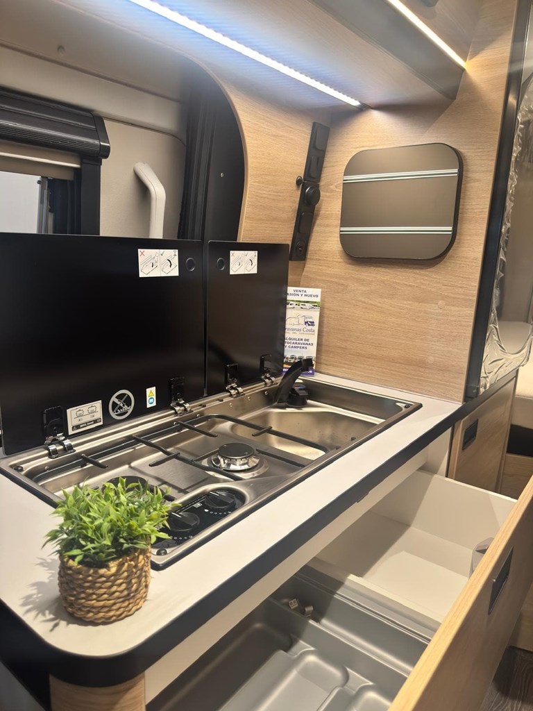 Foto 6 WEINSBERG CARABUS 600MQ EDITION FIRE 2027