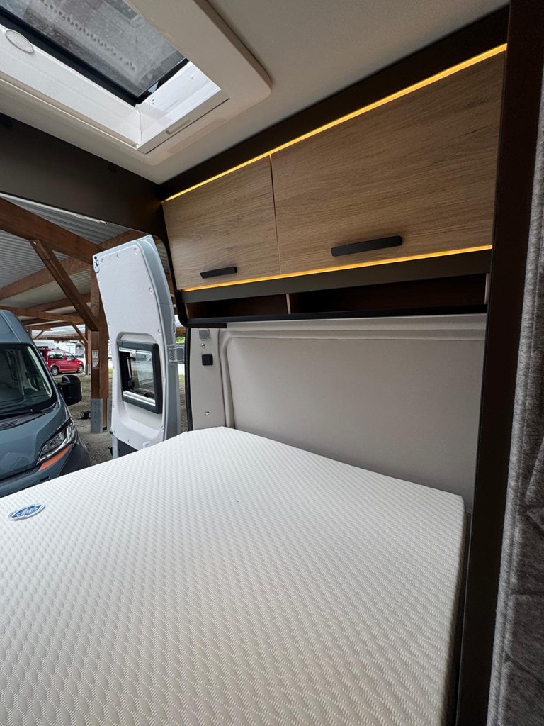 Foto 4 WEISNBERG CARABUS 600DQ  GREY EDITION FIRE 2027